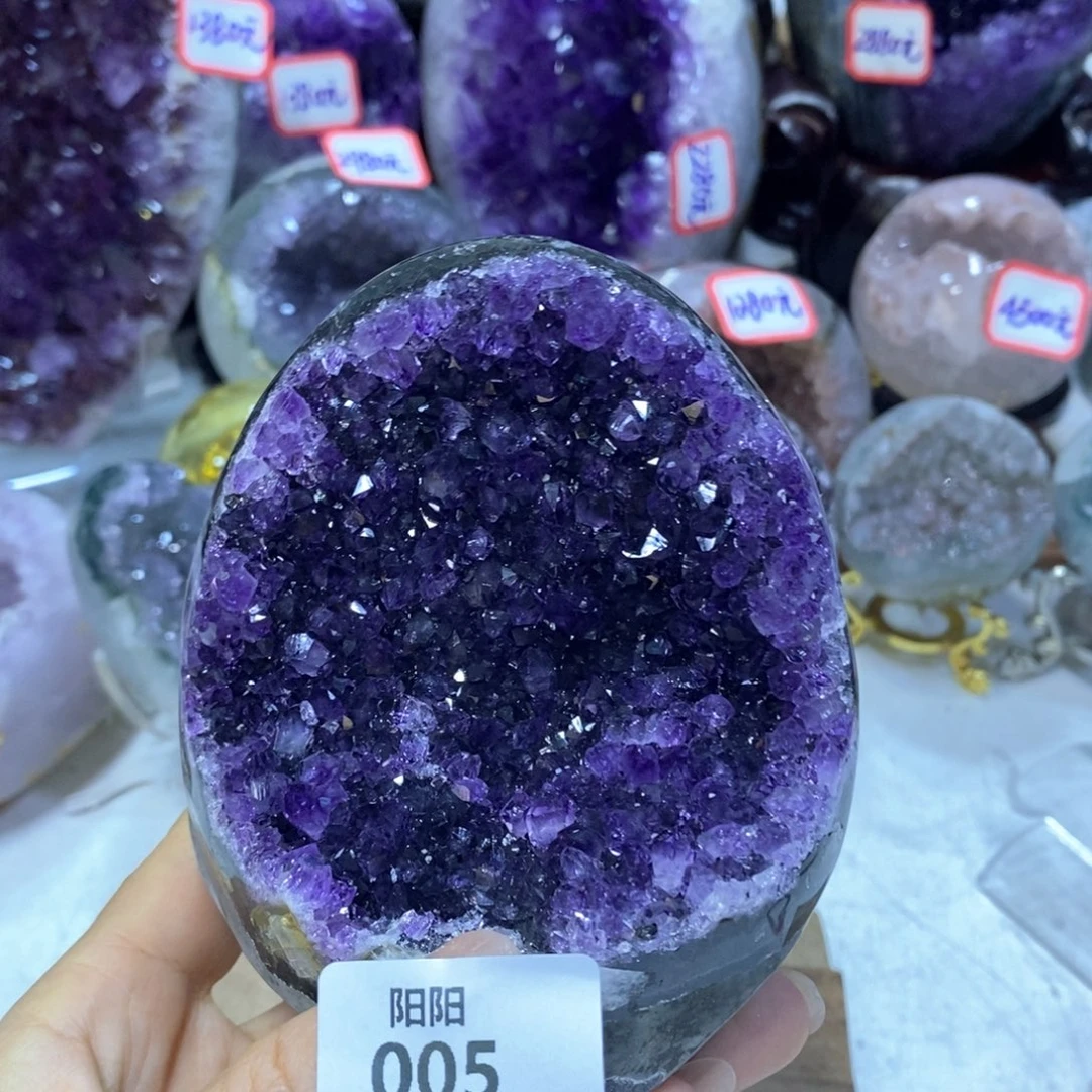 水晶大型摆件（非配饰）未镶嵌