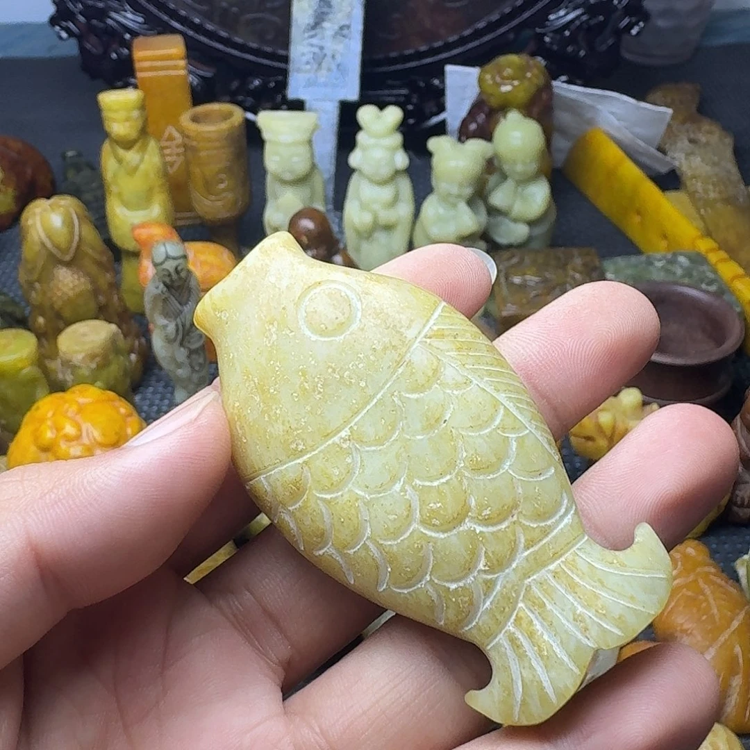 白玉菩提吊坠。。。