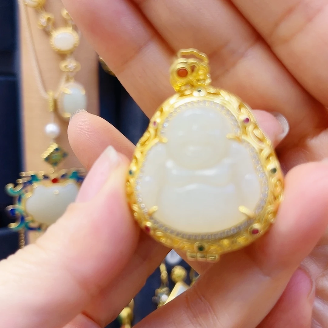 和田玉银S925镀金镶嵌颈饰