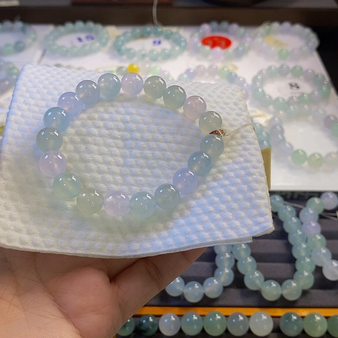 定制翡翠未镶嵌翡翠.