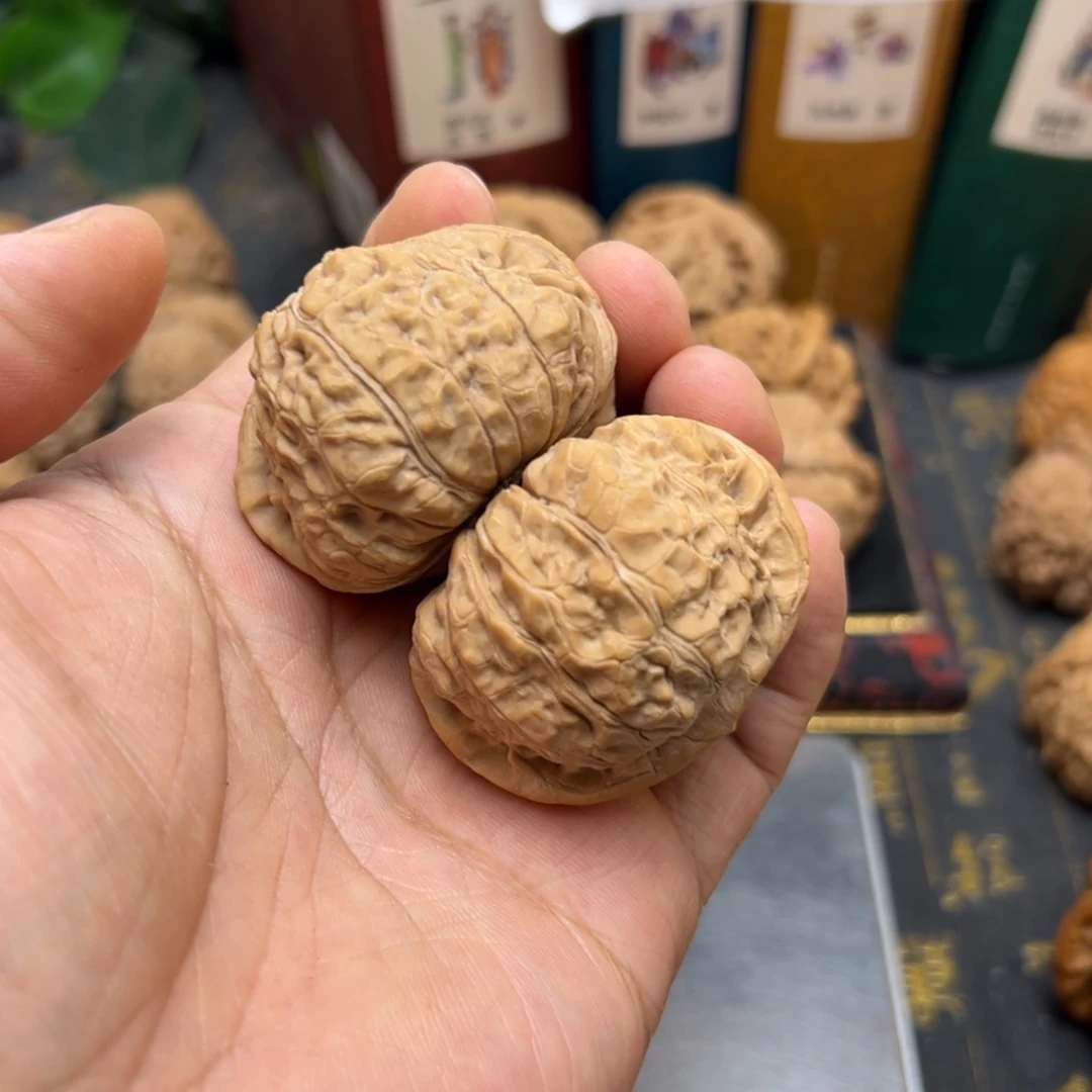 文玩核桃把件马****咯45南瓜墩狮子头