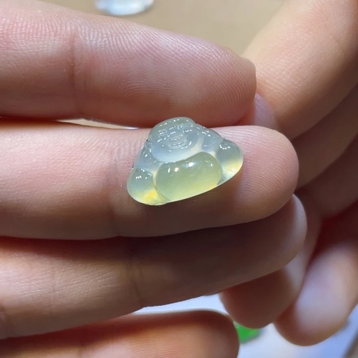 定制翡翠未镶嵌佛公