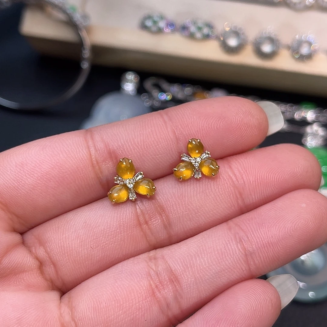 翡翠18K金镶嵌耳饰随形