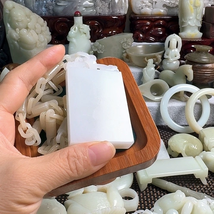 陈***好瓷片新号开播瓷盘一件