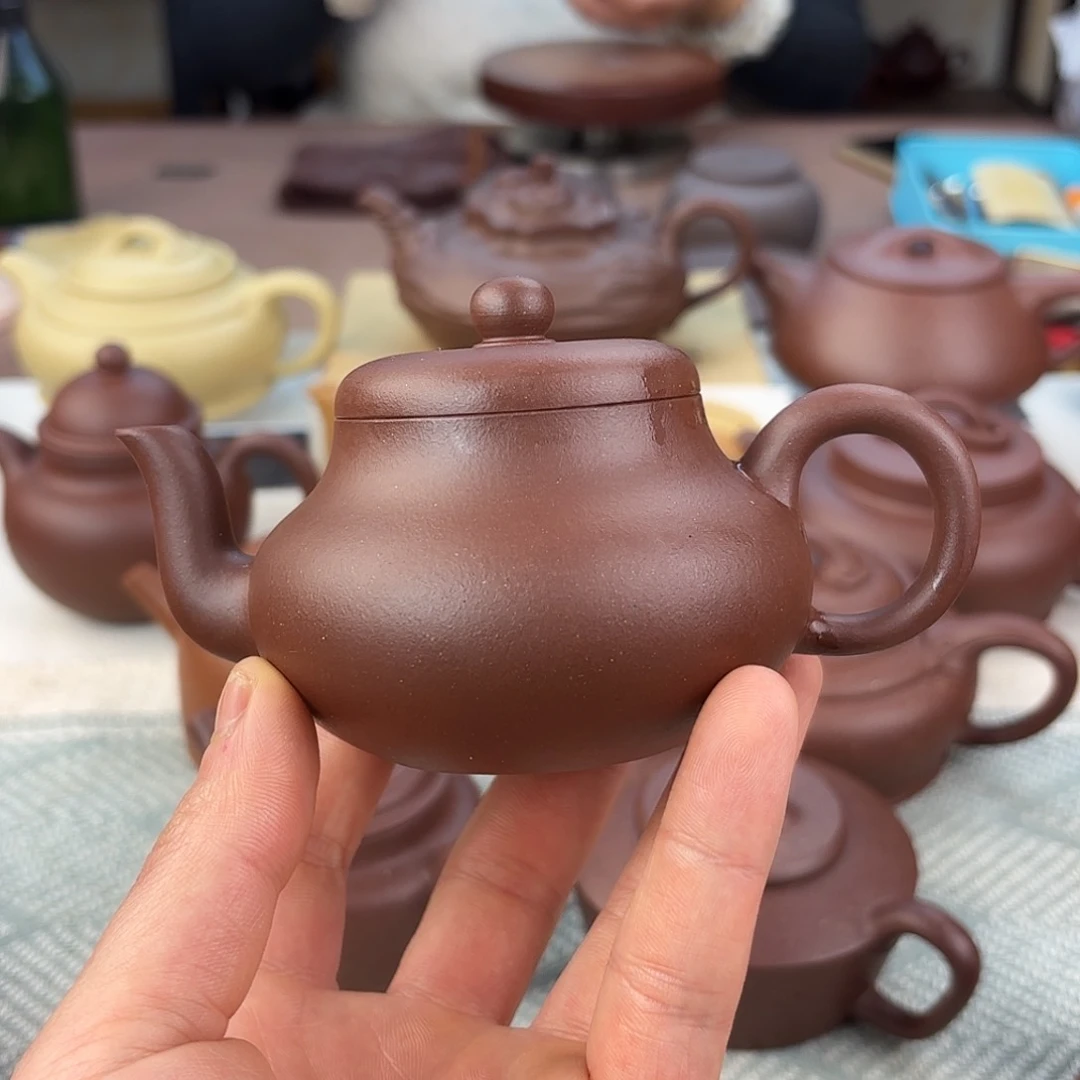 紫砂茶壶石*微瑕 君德 黄龙源底槽青 145cc