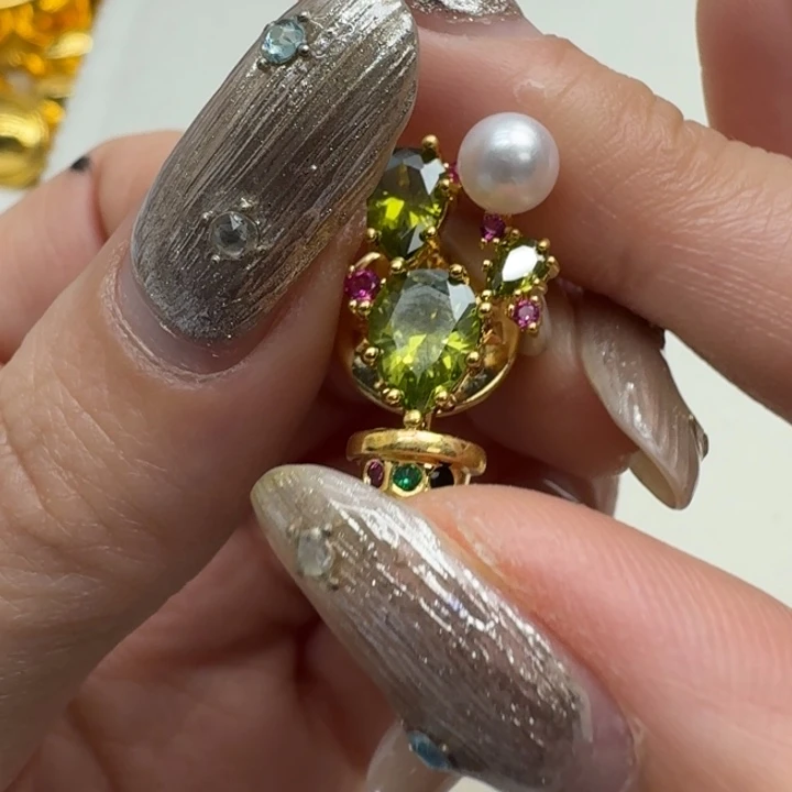 未镶嵌海水珍珠胸饰