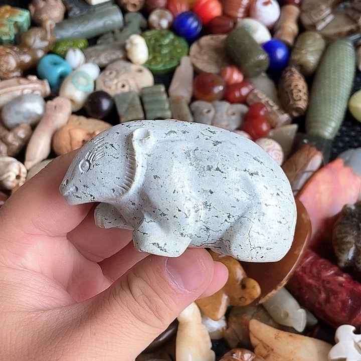 和田玉未镶嵌颈饰99