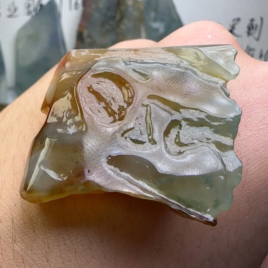 凯***生定制翡翠未镶嵌不包工