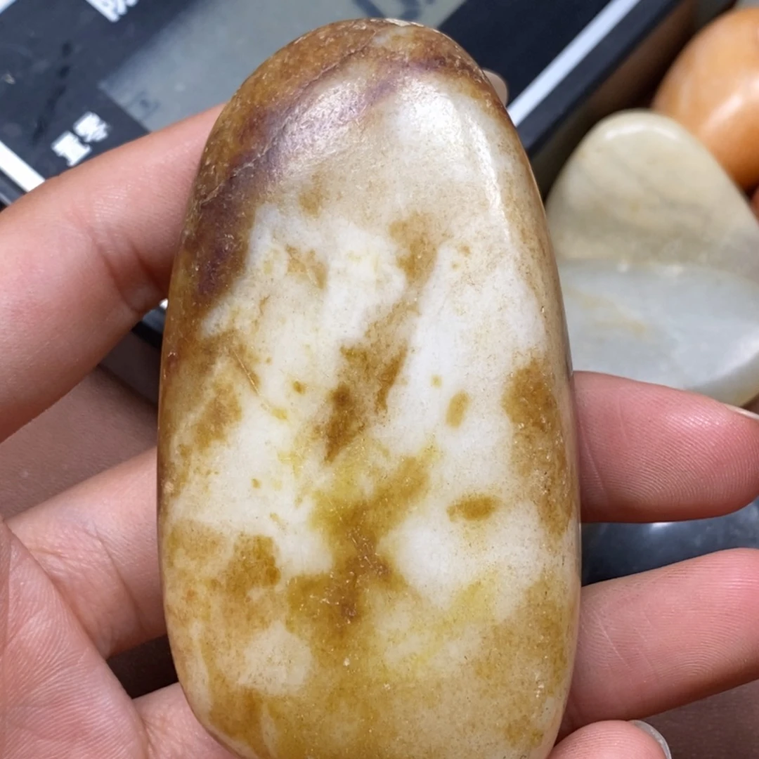 和田玉（糖玉）未镶嵌挂件