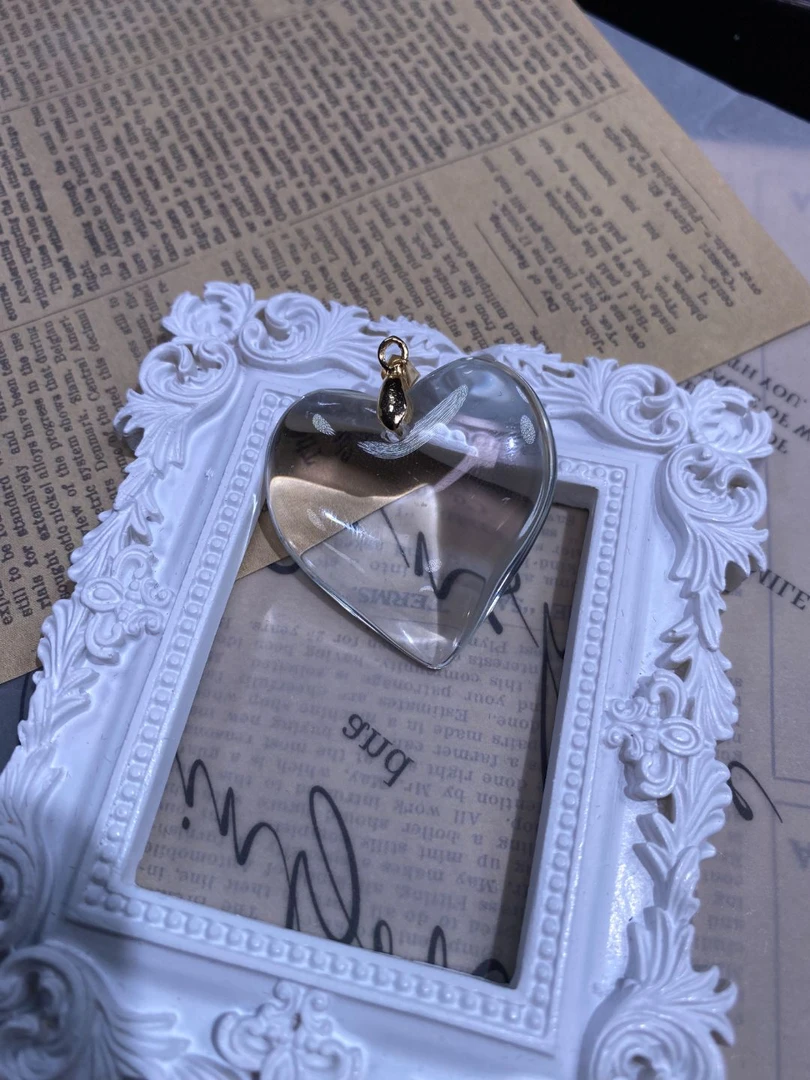 白色爱心型吊坠发一个L222 配扣头