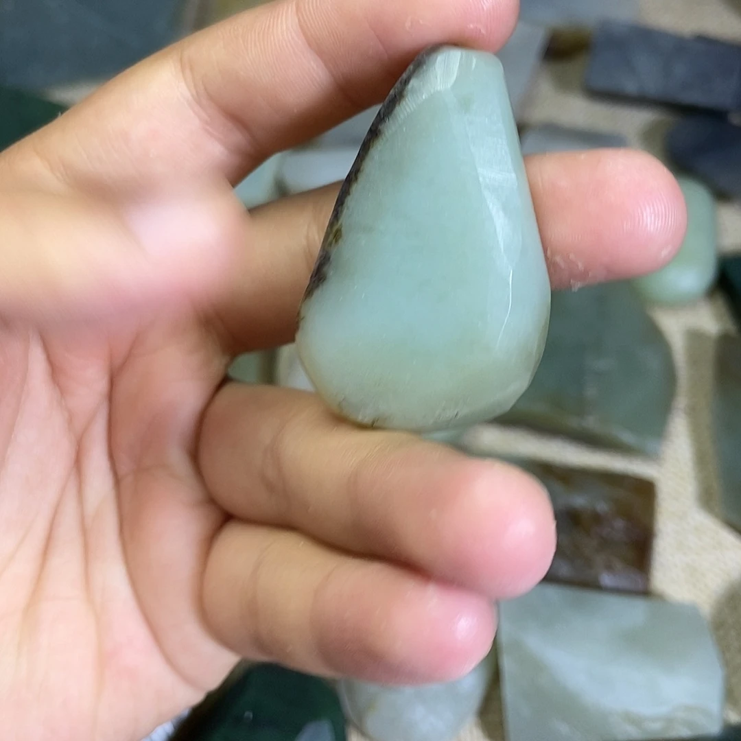 和田玉（糖玉）未镶嵌珠宝半成品