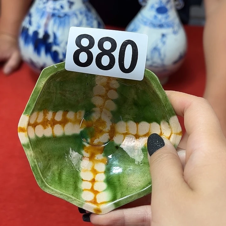 瓷片