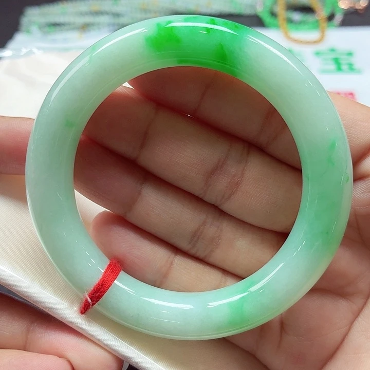 翡翠未镶嵌手镯天然缅甸A货翡翠