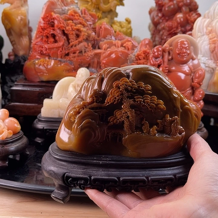 田黄石齐聚兰山摆件