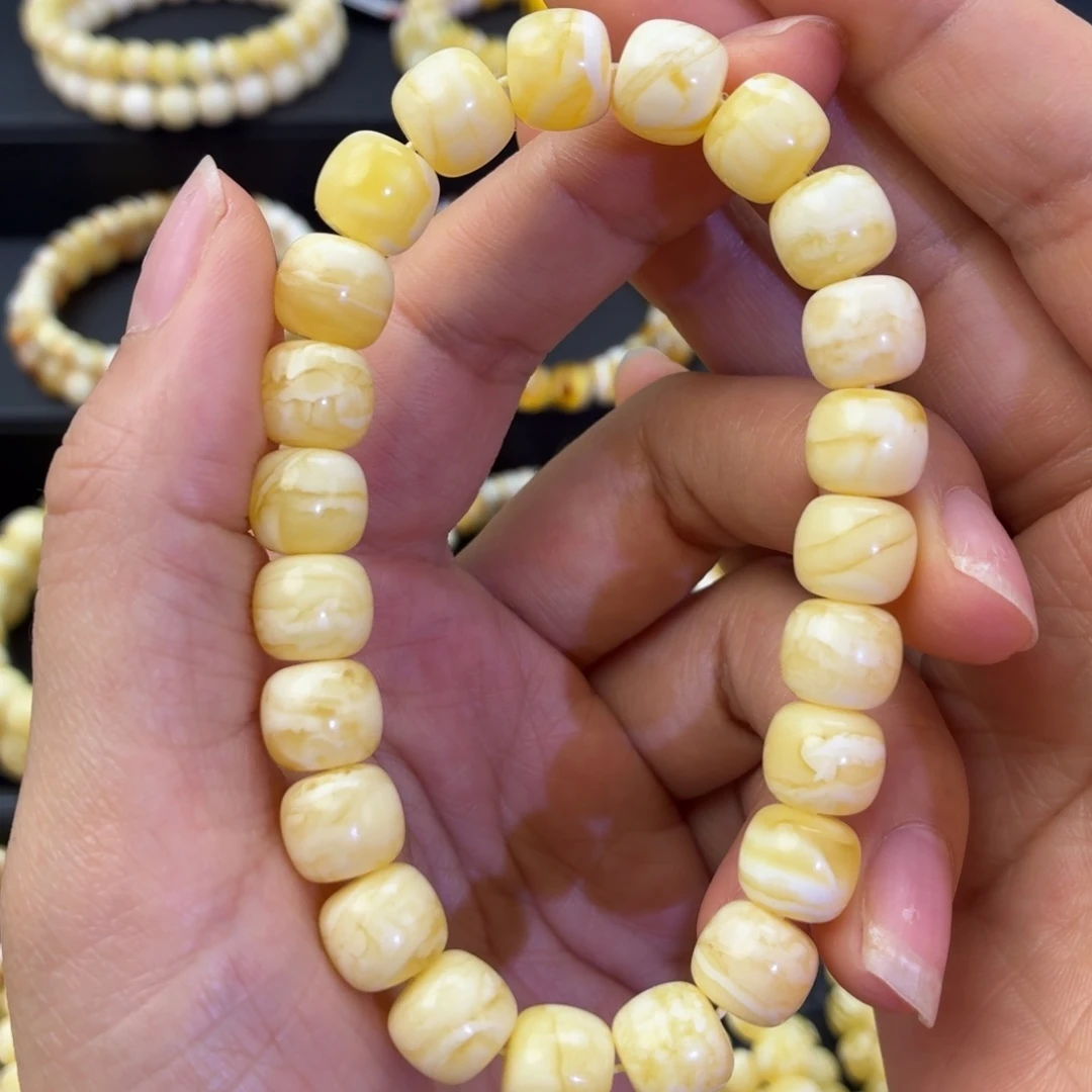 琥珀未镶嵌珠宝奇石浓蜡虎皮9.8