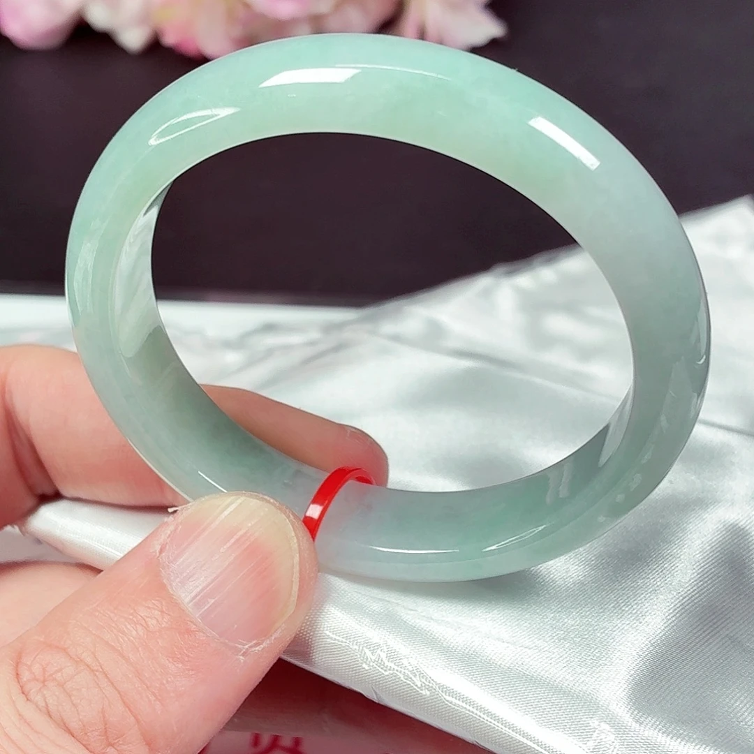 翡翠未镶嵌手镯54圈