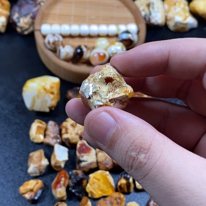 未镶嵌定制琥珀弓***?琥珀蜜蜡原石定制