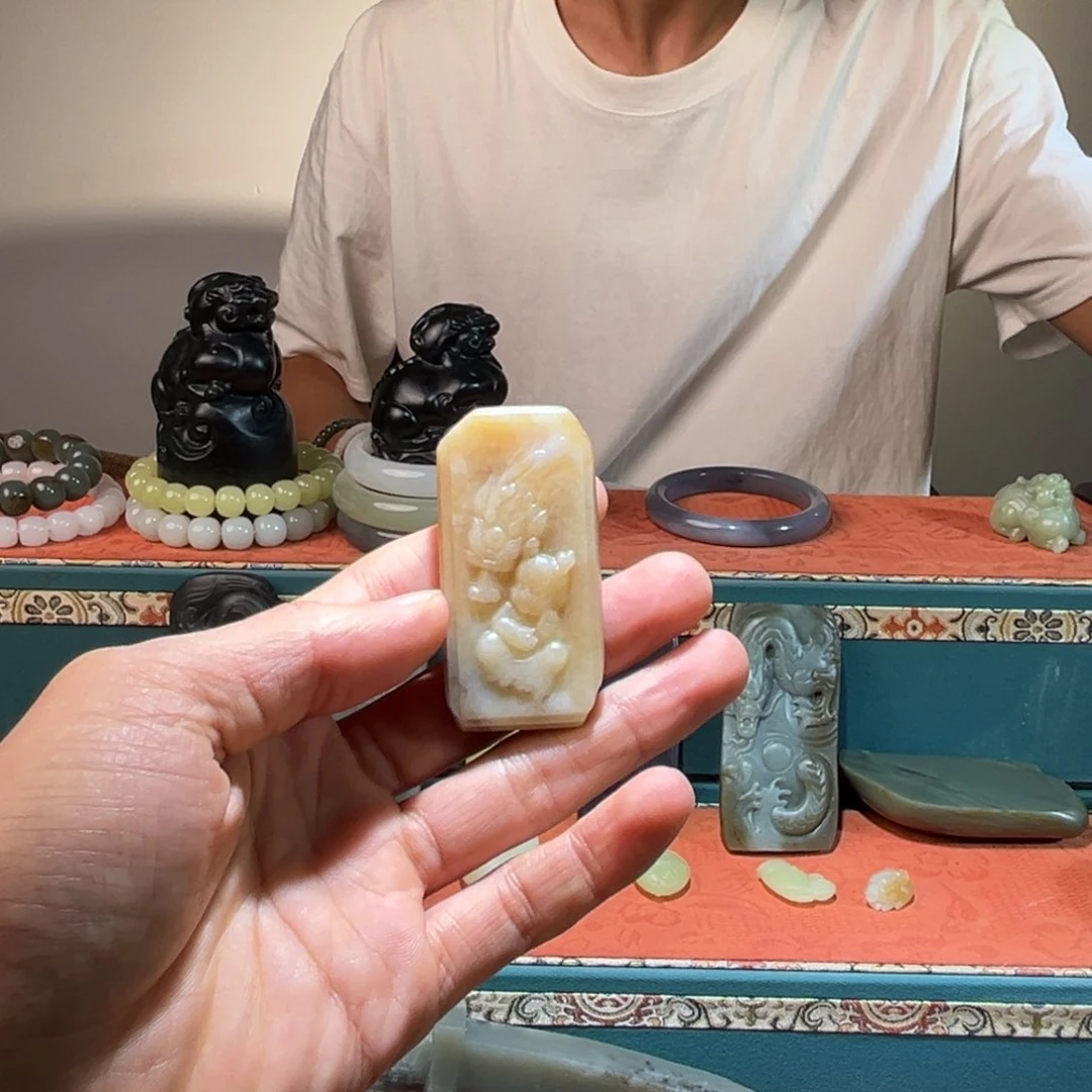 和田玉未镶嵌挂件