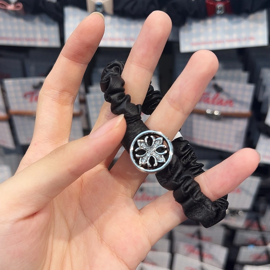 y***9皮质非金属黑色皮发绳克罗