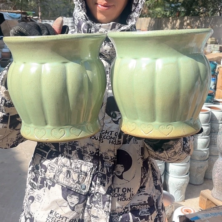 红陶精品南瓜两个口径20 高度20