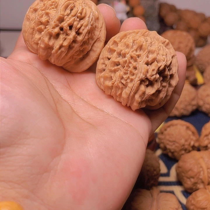 文玩核桃吊坠し****?44全品四座楼