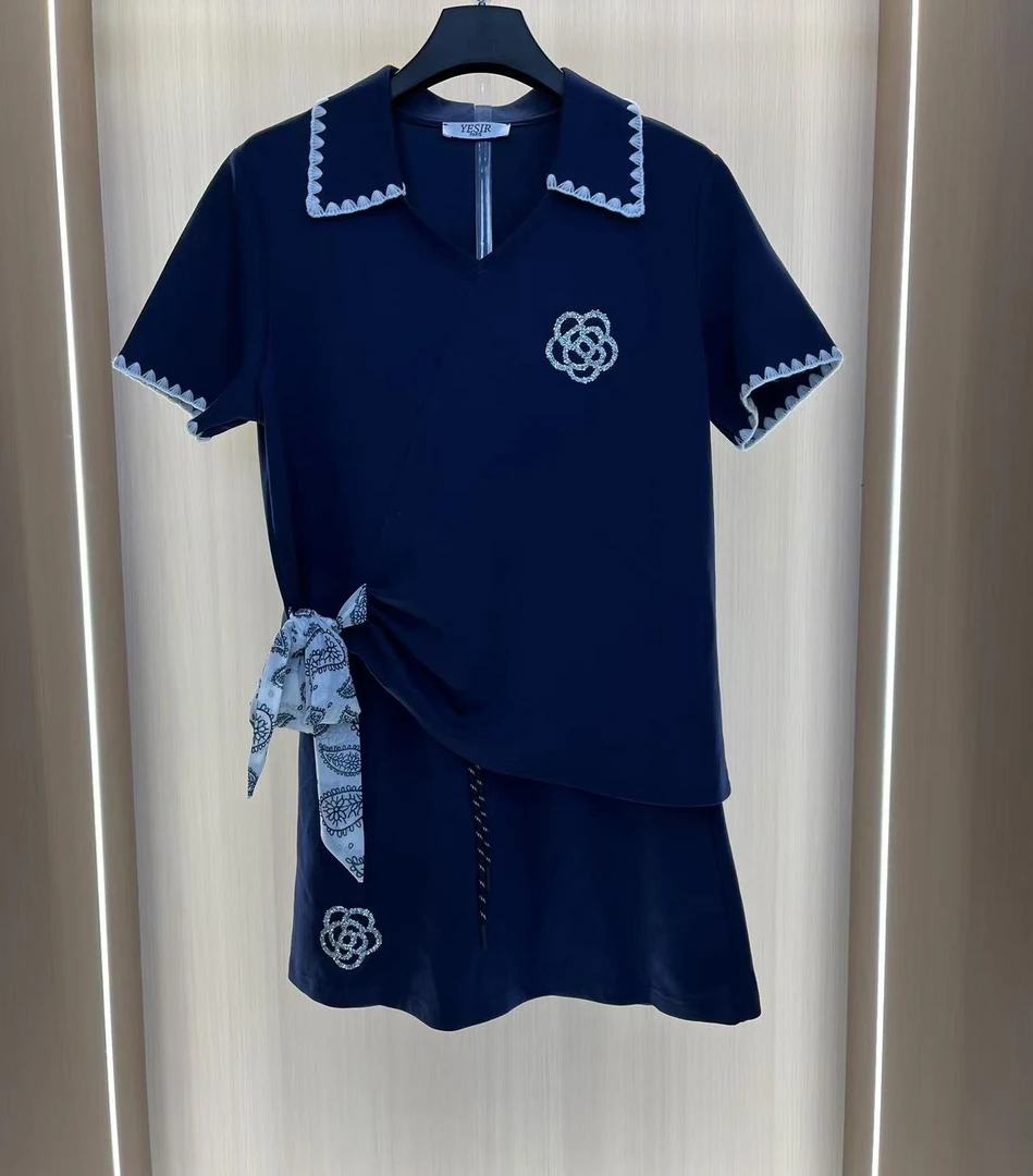 TZ25162时尚设计款山茶花裙裤套装