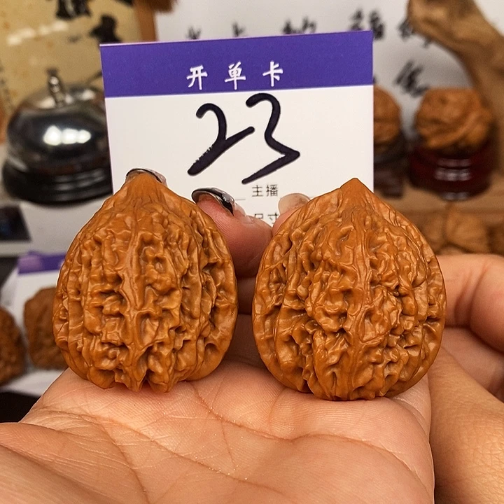 吊坠桃核老树鸡心39全品s