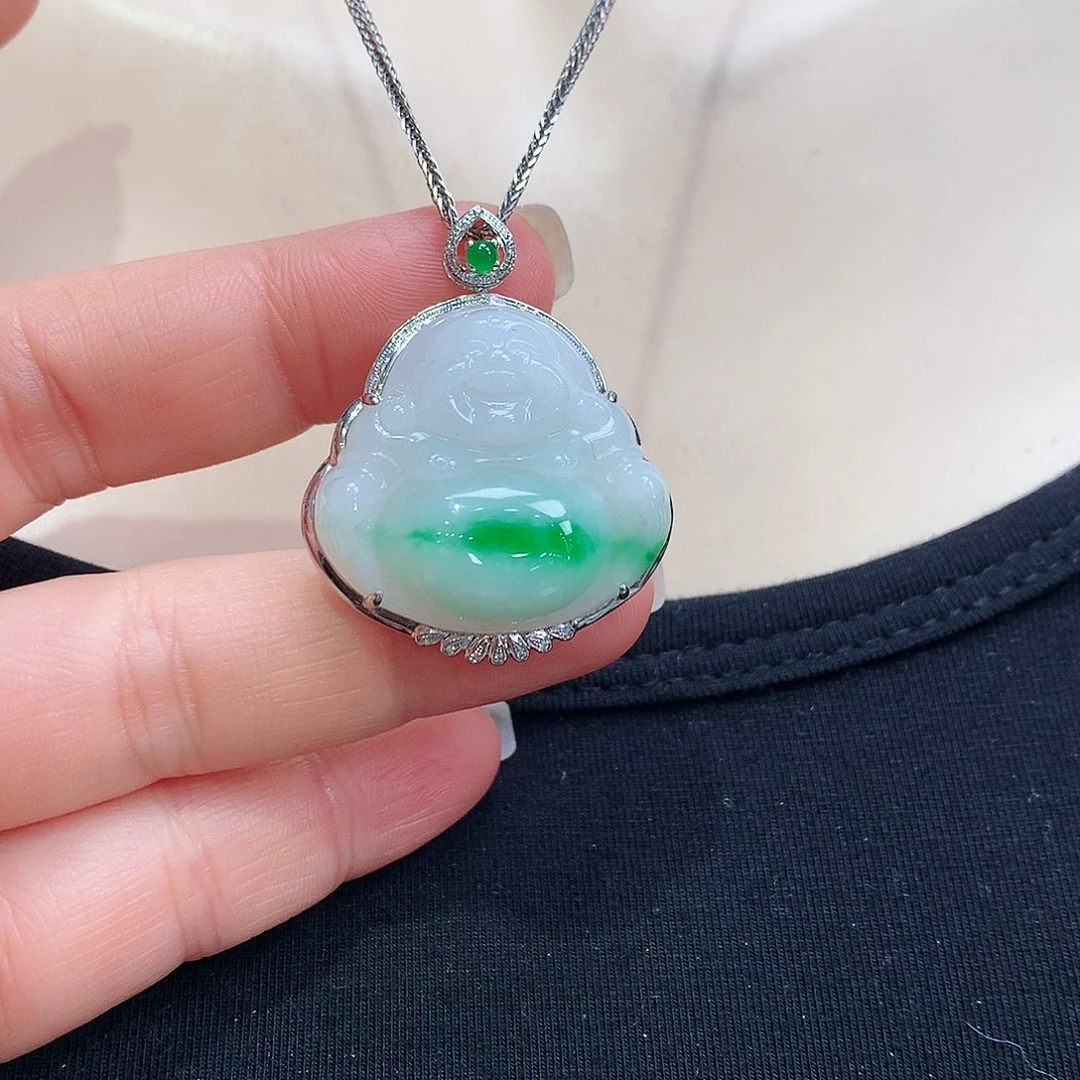 翡翠颈饰18K金镶嵌佛公