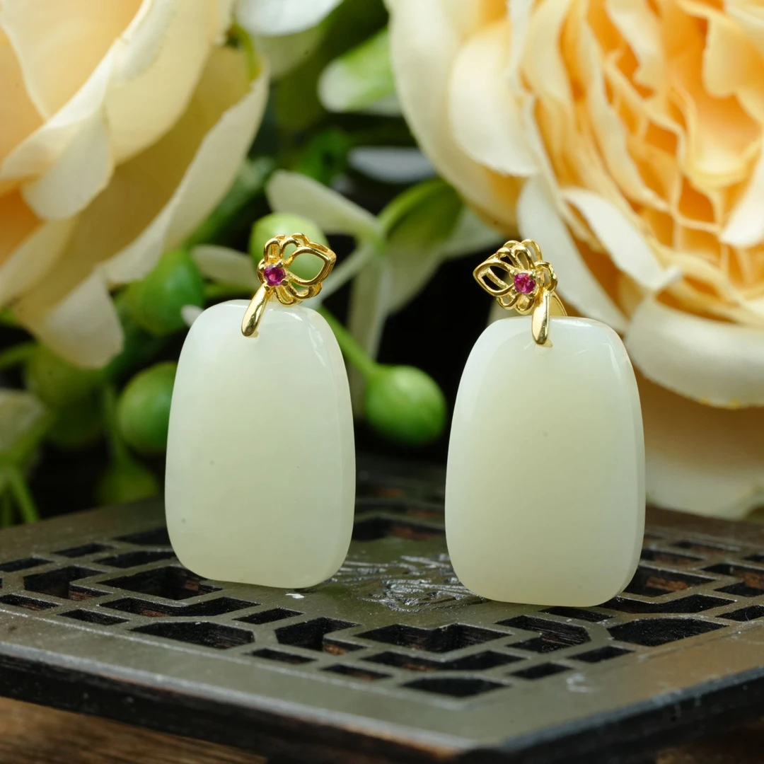 【小北珠宝】S925银和田玉吊坠约14*21mm【多样性发一件】4-BH09X834