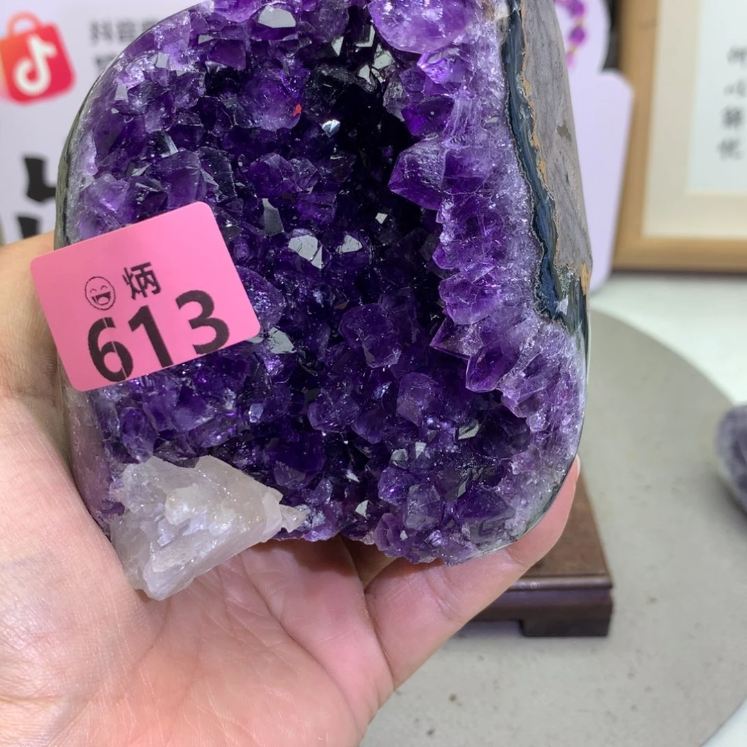 未镶嵌大型摆件（非配饰）水晶