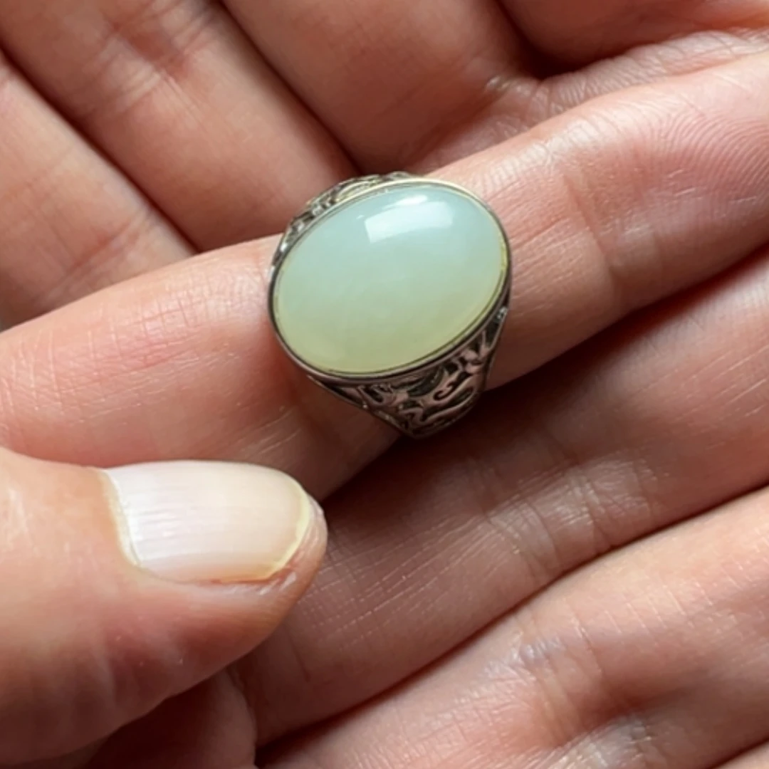 【闪购商品】足银镶嵌戒指和田玉姚****》