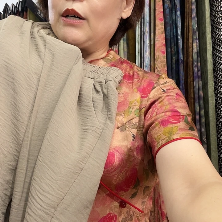 米驼色真丝皱裤子裤子5叉