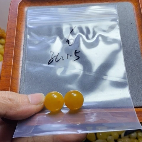 蜜蜡裸石未镶嵌天然蜜蜡鸡油黄16 加圆珠