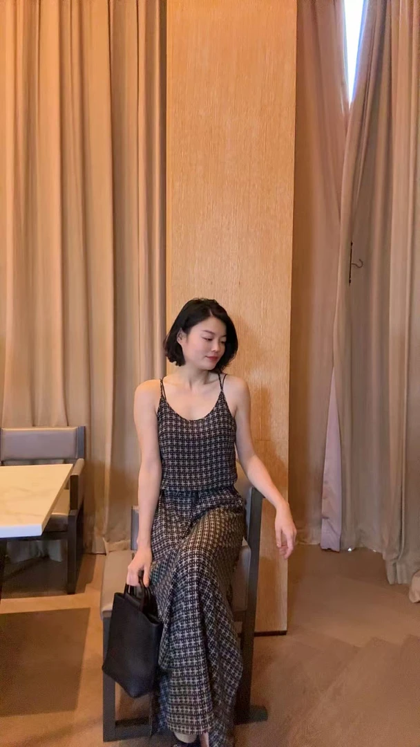 TANTAN  真丝 气质十字印花后背蕾丝吊带裙2104