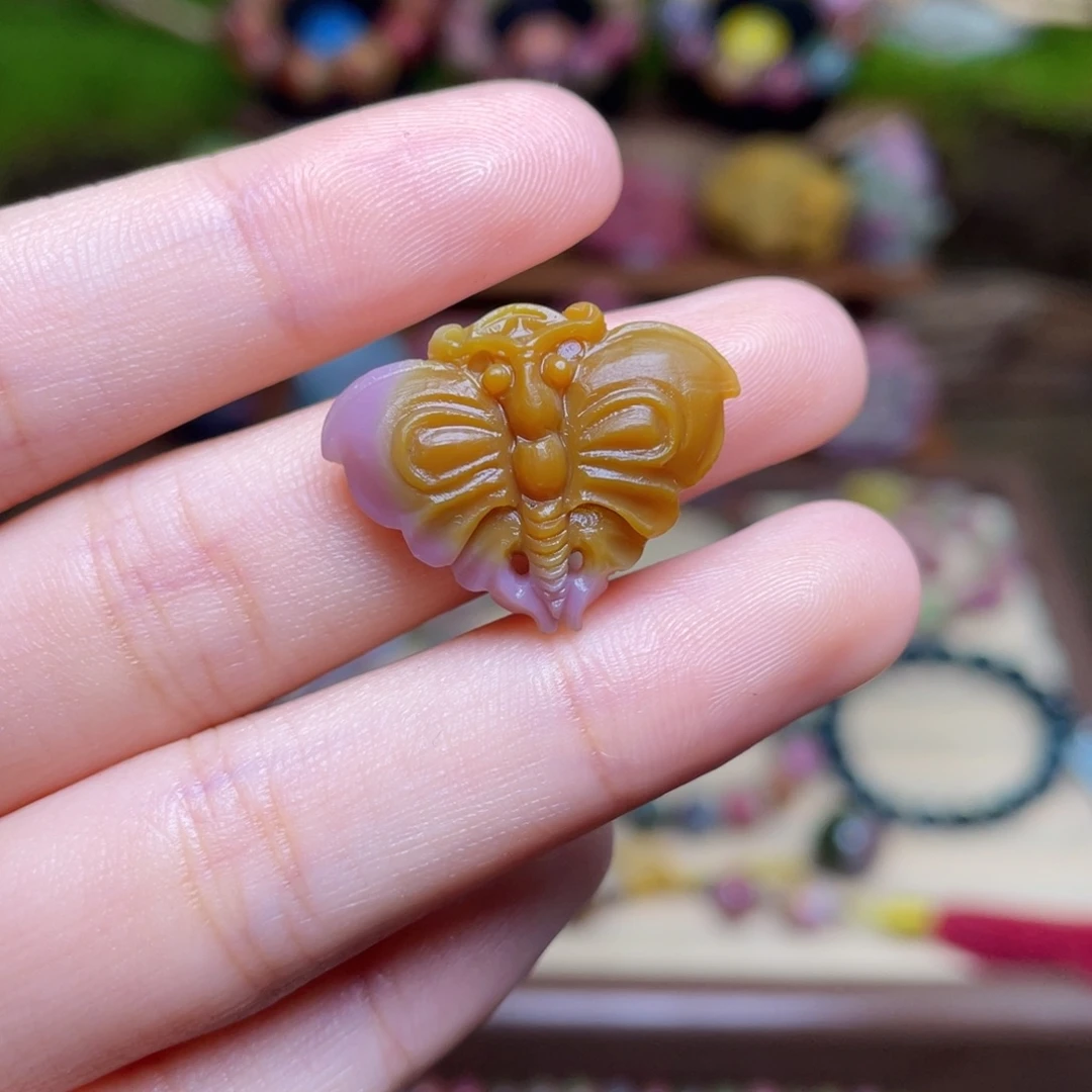 未镶嵌玛瑙/玉髓珠宝半成品盐源玛瑙粉黄色蝴蝶