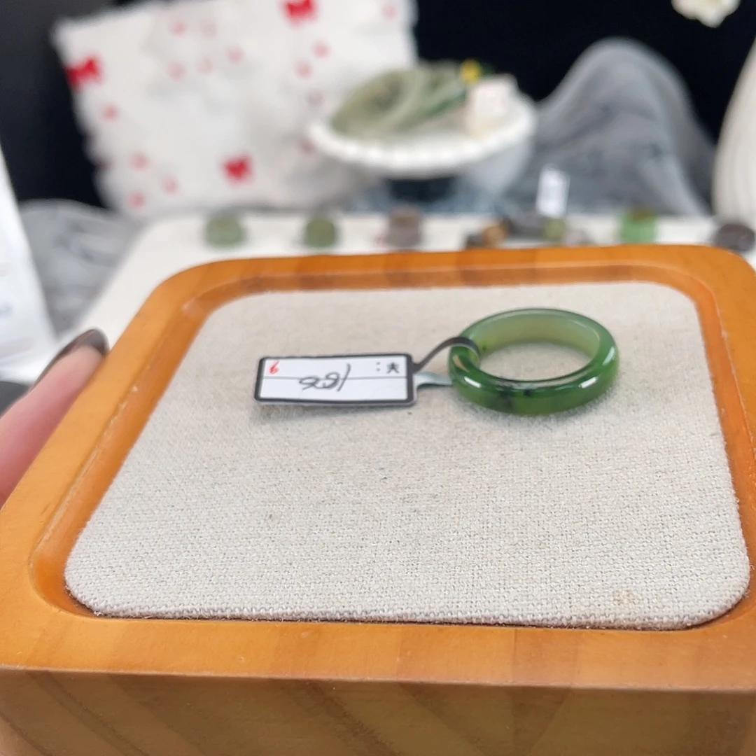 和田玉未镶嵌戒指U73碧玉细条19.7不退换