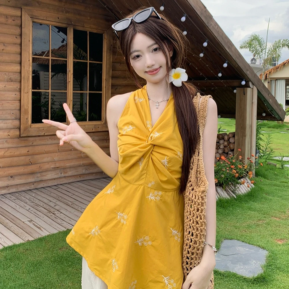 多巴胺黄色刺绣扭结v领挂脖无袖衬衫女夏季收腰荷叶边娃娃衫上衣