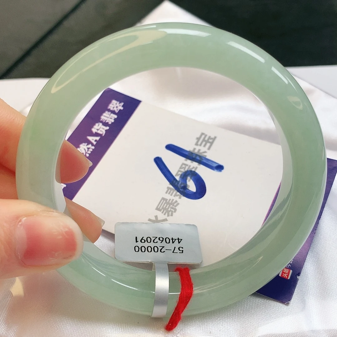 翡翠手镯未镶嵌缅甸天然a货翡翠