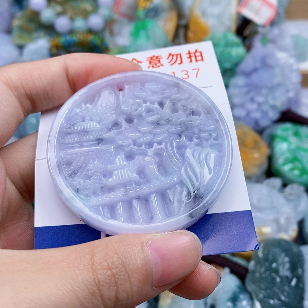 吊坠(不含链)未镶嵌翡翠