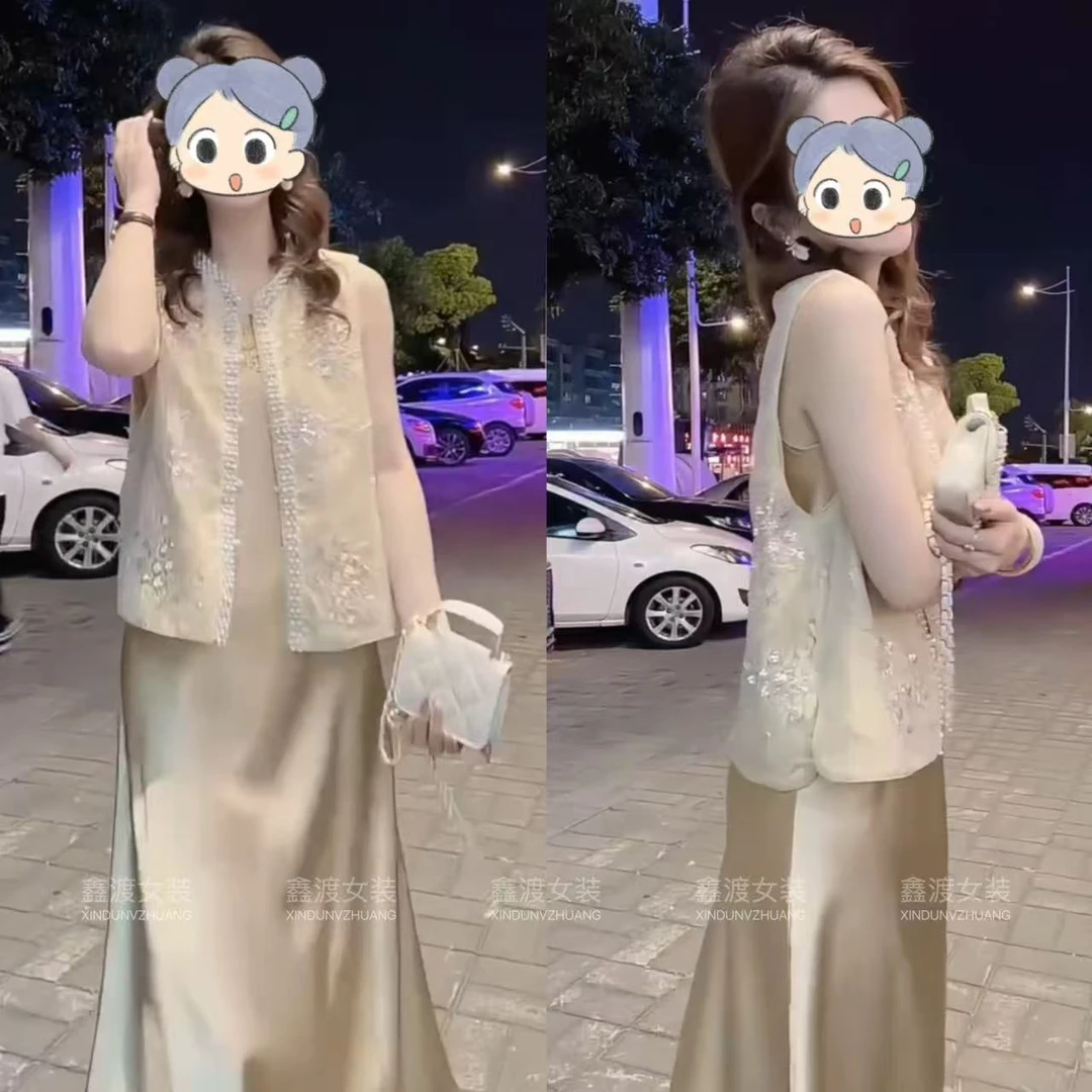 2025夏季新款时尚显瘦气质女士网红洋气两件套百搭款D5778