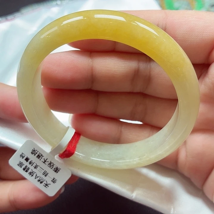 翡翠未镶嵌手镯天然缅甸A货翡翠
