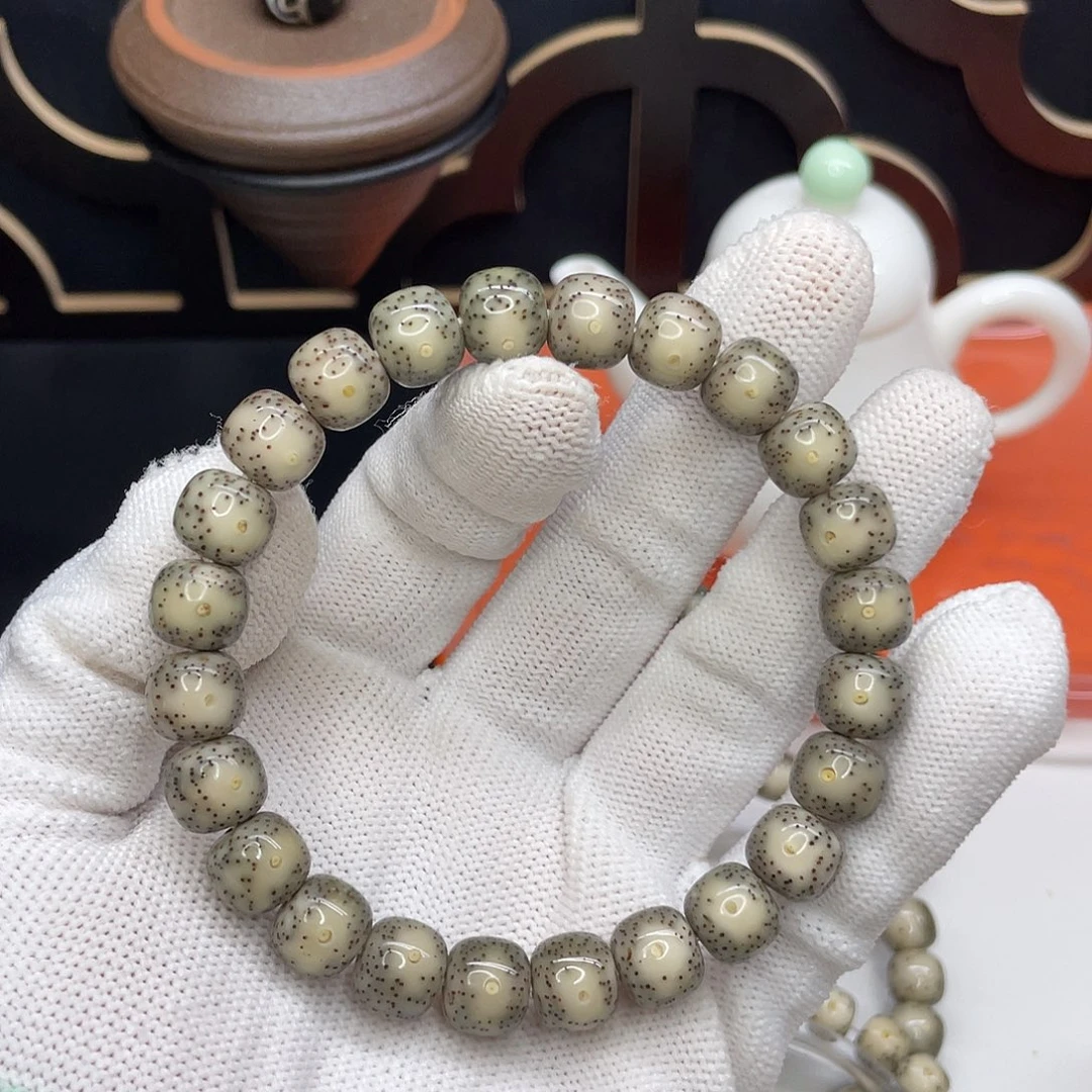 星月菩提吊坠31。10/9黑冰黄金瞳