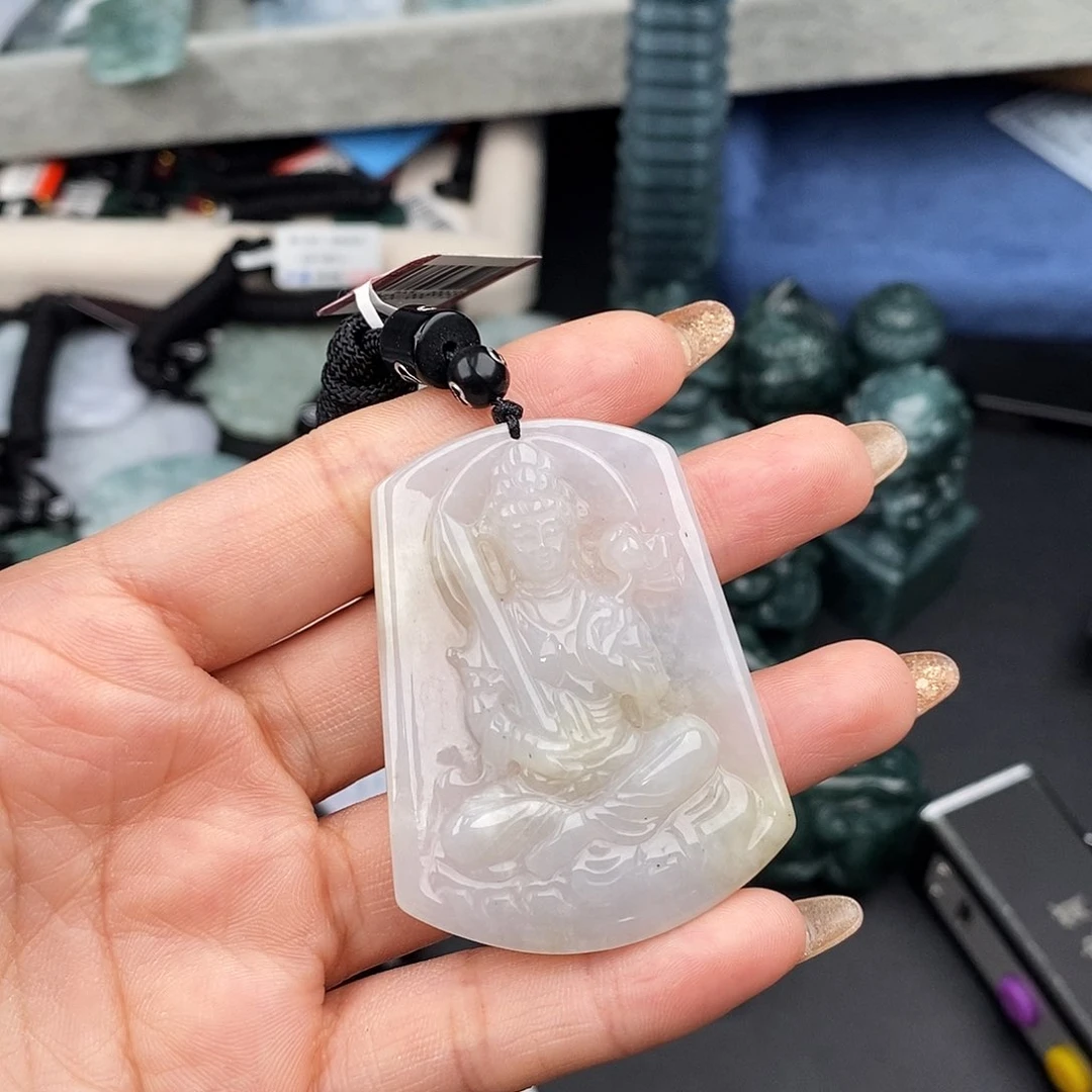 翡翠颈饰未镶嵌一