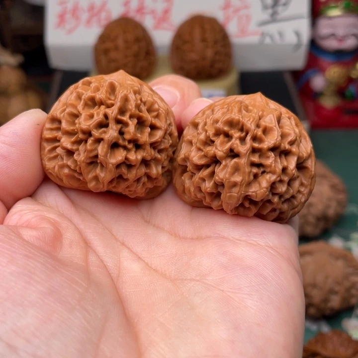 【闪购商品】把件文玩核桃36秦闷