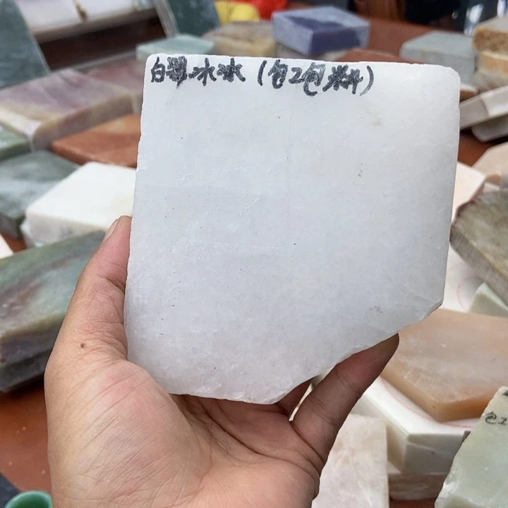 石英岩玉未镶嵌手镯白色翠冰冰