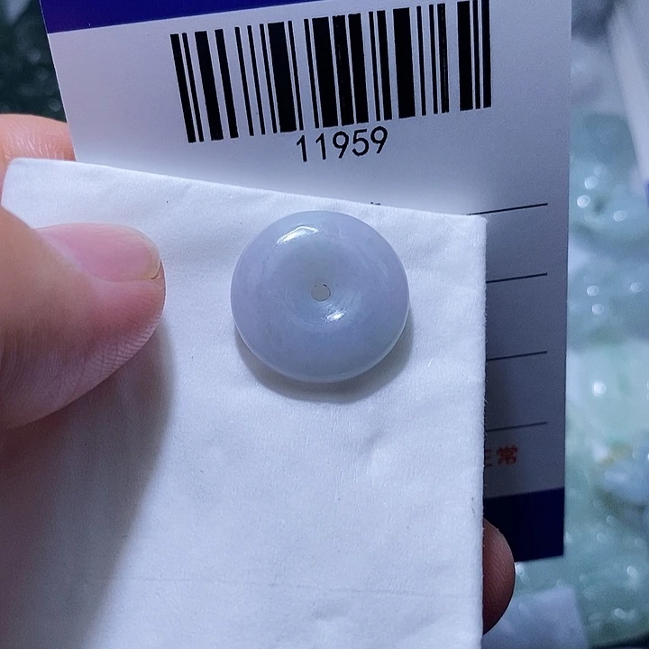 翡翠未镶嵌颈饰天光墟翡翠市场现金代购