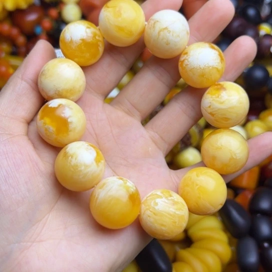 琥珀未镶嵌手链蜜蜡