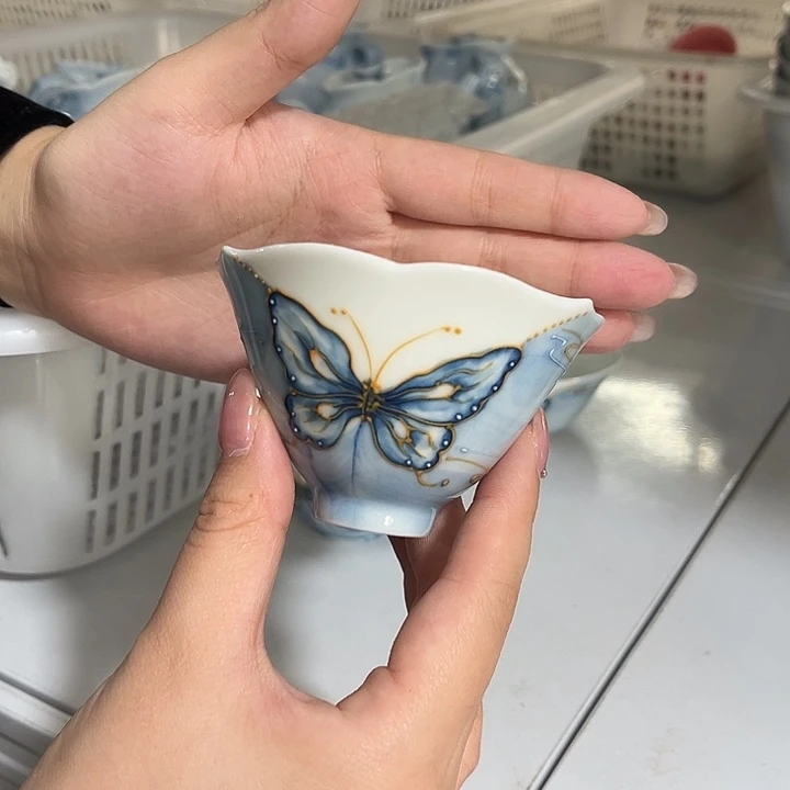 杯子哈哈哈哈哈哈哈