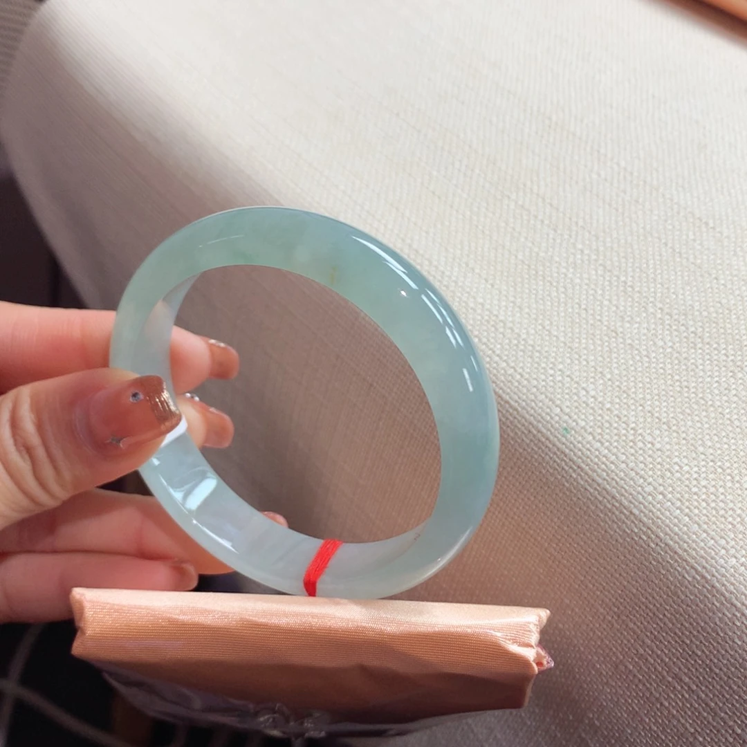 翡翠手镯未镶嵌37号