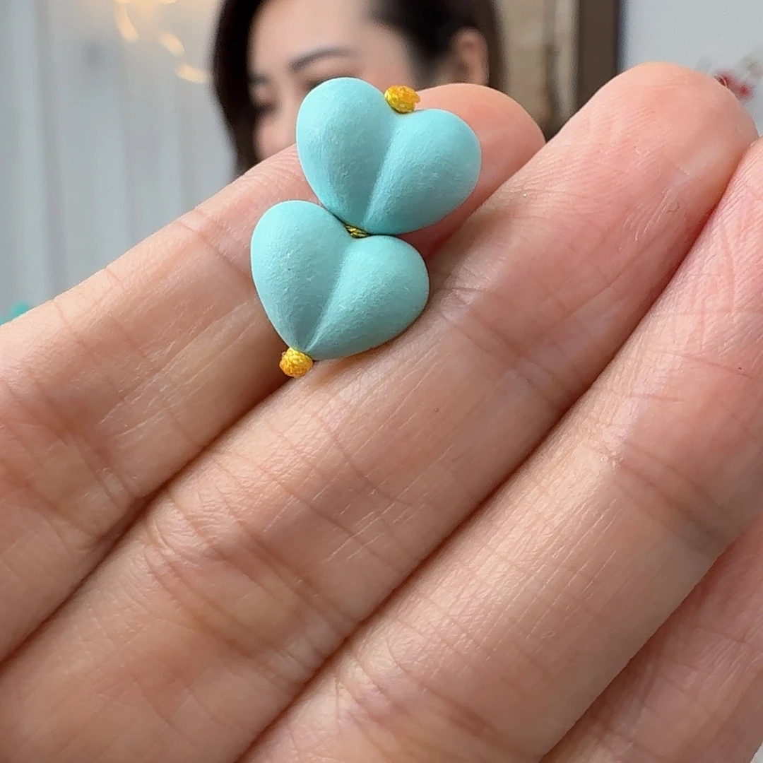 绿松石未镶嵌挂件